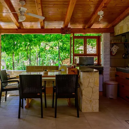 Stone House Razanj